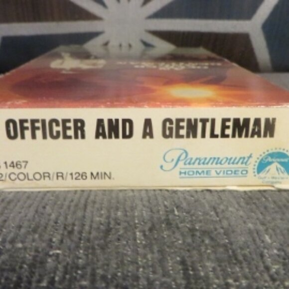 AN OFFICER AND A GENTLEMAN - 1982 - VHS (1st Release - Original 1982 Copy) - Picture 12 of 12